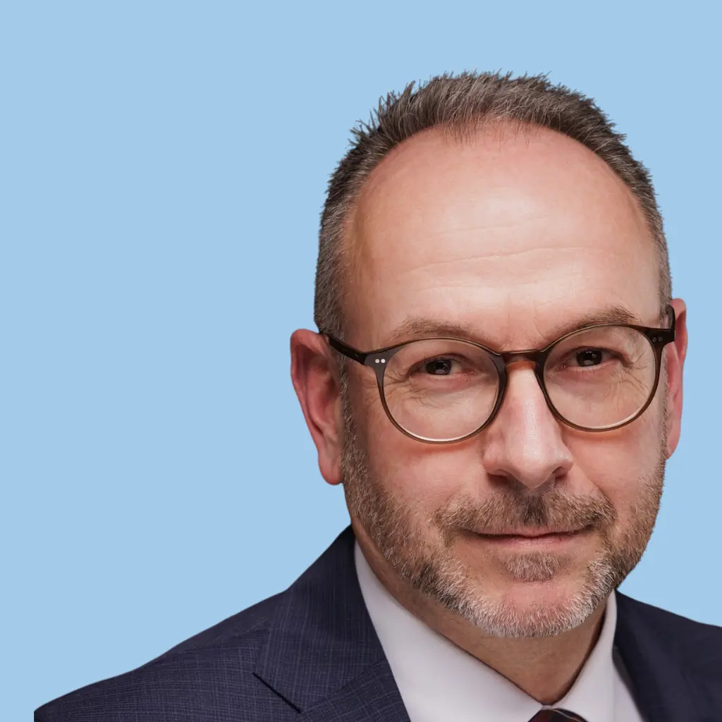Oliver Kai, Referent für Besteuerung der Personengesellschaften, Beendigung der betrieblichen Tätigkeit (§§ 16, 34 EStG), Übertragung von Mitunternehmeranteilen (§§ 6 Abs. 3, 16 EStG), Einbringung von Betriebsvermögen in Personengesellschaften (§ 24 UmwStG), Umstrukturierung durch Überführung/Übertragung von Einzelwirtschaftsgütern (§ 6 Abs. 5 EStG) sowie Gewinnthesaurierung nach § 34a EStG
