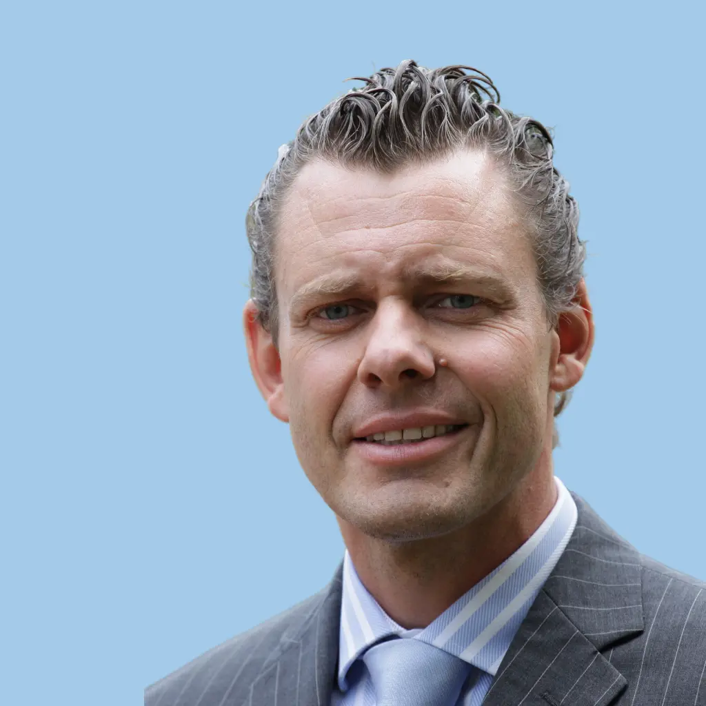 Prof. Dr. Thomas Kümpel, Referent für IFRS, BWL-Themen sowie Spezialthemen rund um Steuerrecht